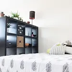 Hostnfly Apartments - Beautiful Bright Studio And Design